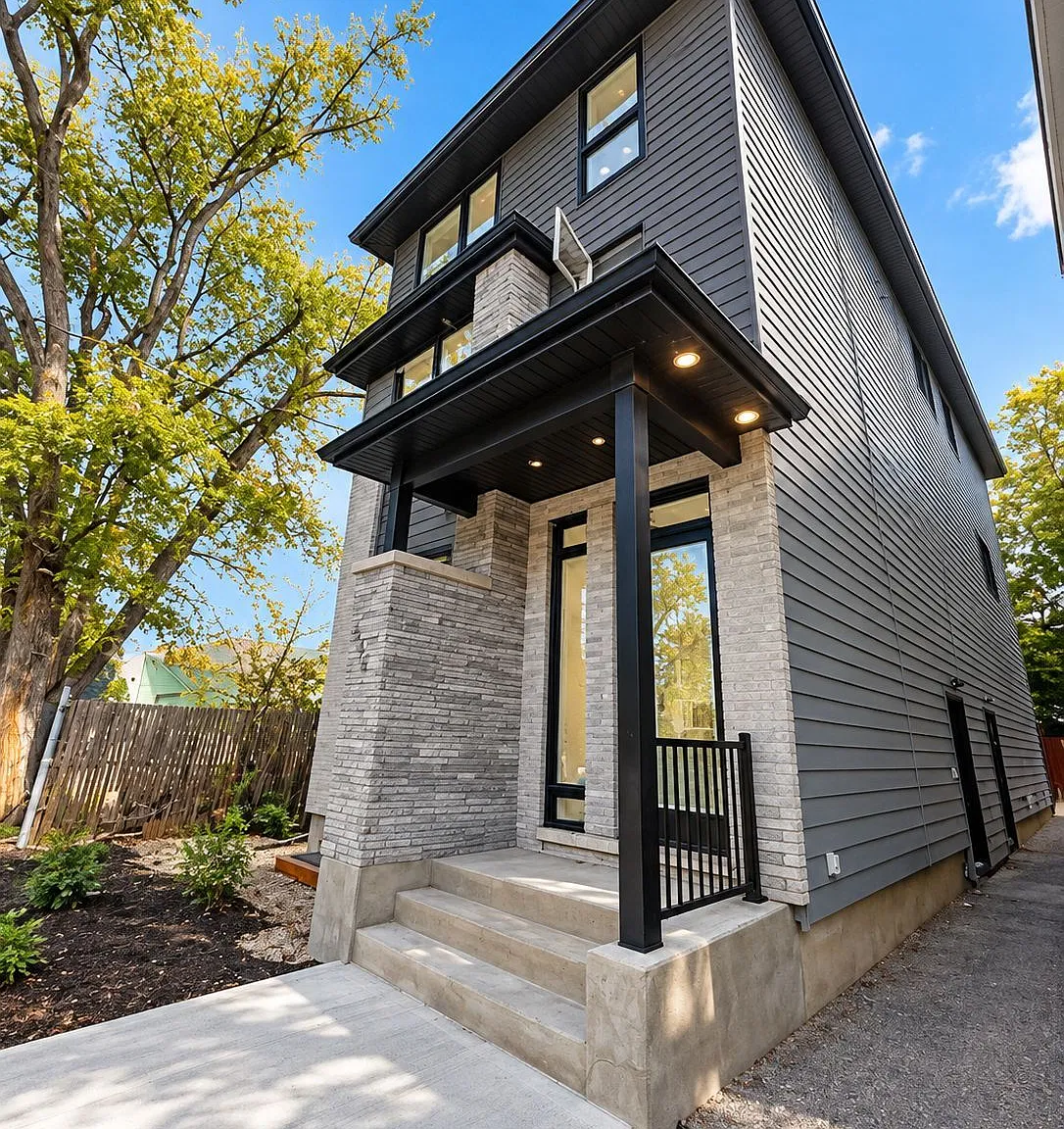 2 bed, $2,800 — Photo 1