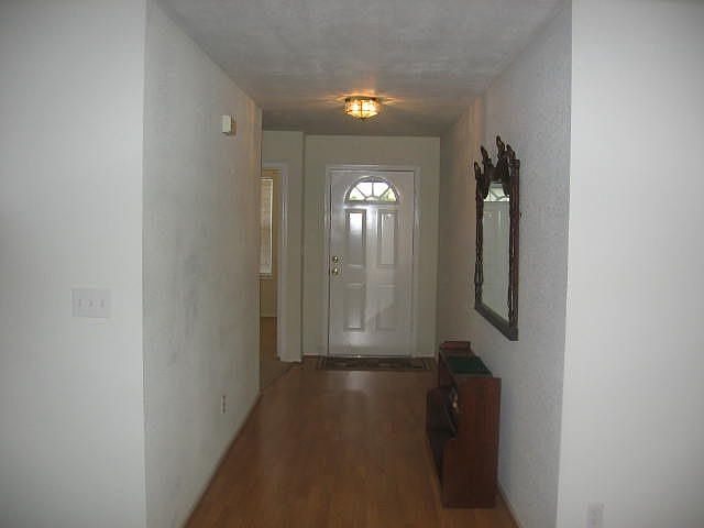 1st image of 1237 Hilltop Dr