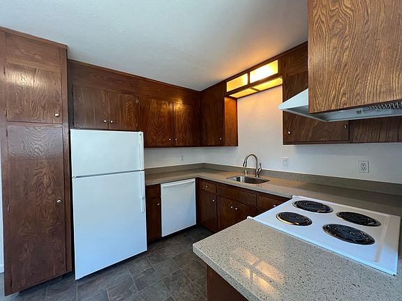 5th image of 611 Burnett Ave #15