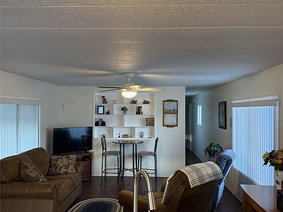 5th image of 1313 Harrison Avenue #208