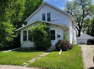 712 8th Ave SE, Rochester, MN 55904