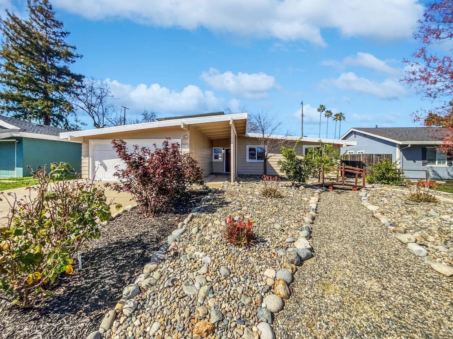 10819 Berwick Way photo 1