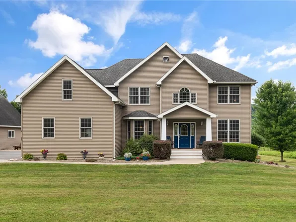 8 Brook Tree Ln, Ithaca, NY 14850