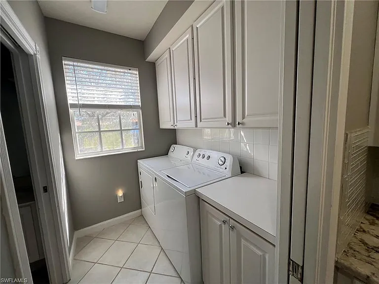 5365 Cove Cir #125 — Photo 17