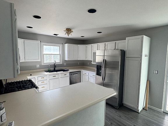 2nd image of 2628 Tahoe Dr