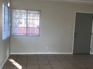 8228 Devenir Ave, Downey, CA 90242