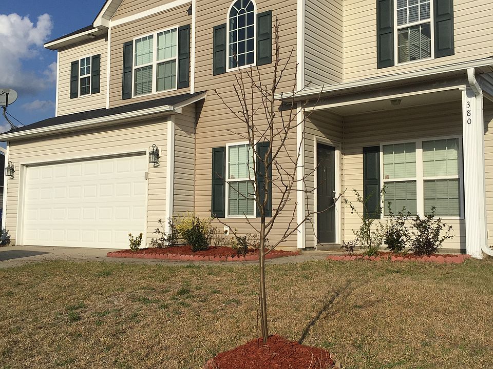 1st image of 380 Blackhawk Ln