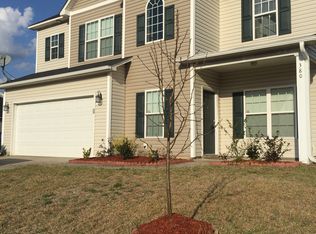 380 Blackhawk Ln, Raeford, NC 28376