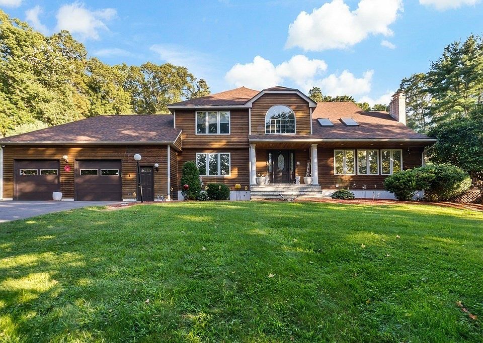 485 Pine St, Seekonk, MA 02771 Zillow