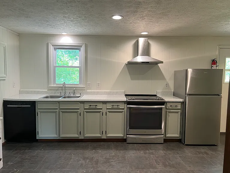 6992 Burnt Mountain Rd — Photo 4