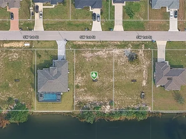 1036 SW 1st St, Cape Coral, FL 33991
