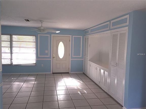 2nd image of 1513 Oak St