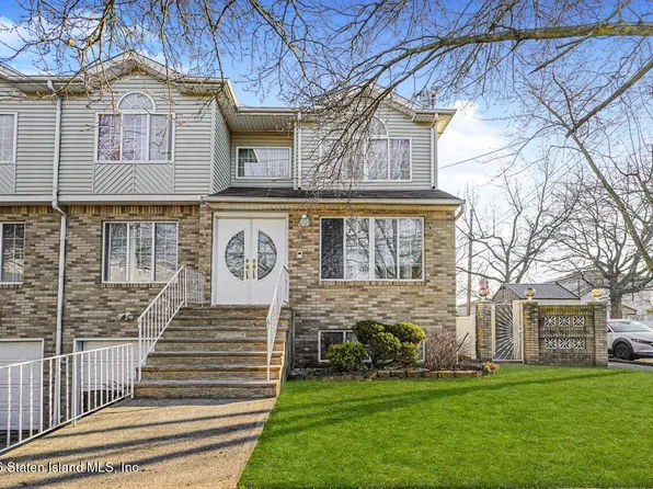 43 Redgrave Ave, Staten Island, NY 10306
