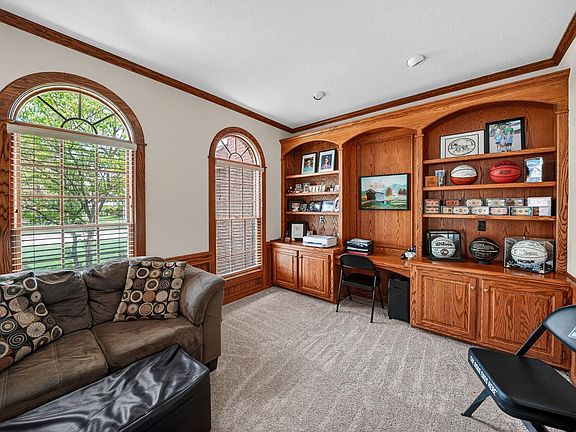 4th image of 14296 Parkridge Dr