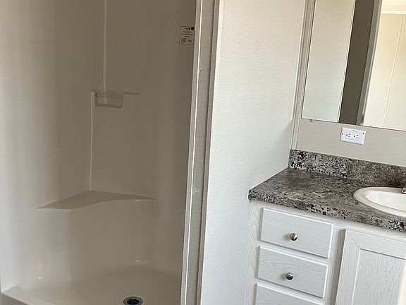 3rd image of 431 N 35th Ave #58