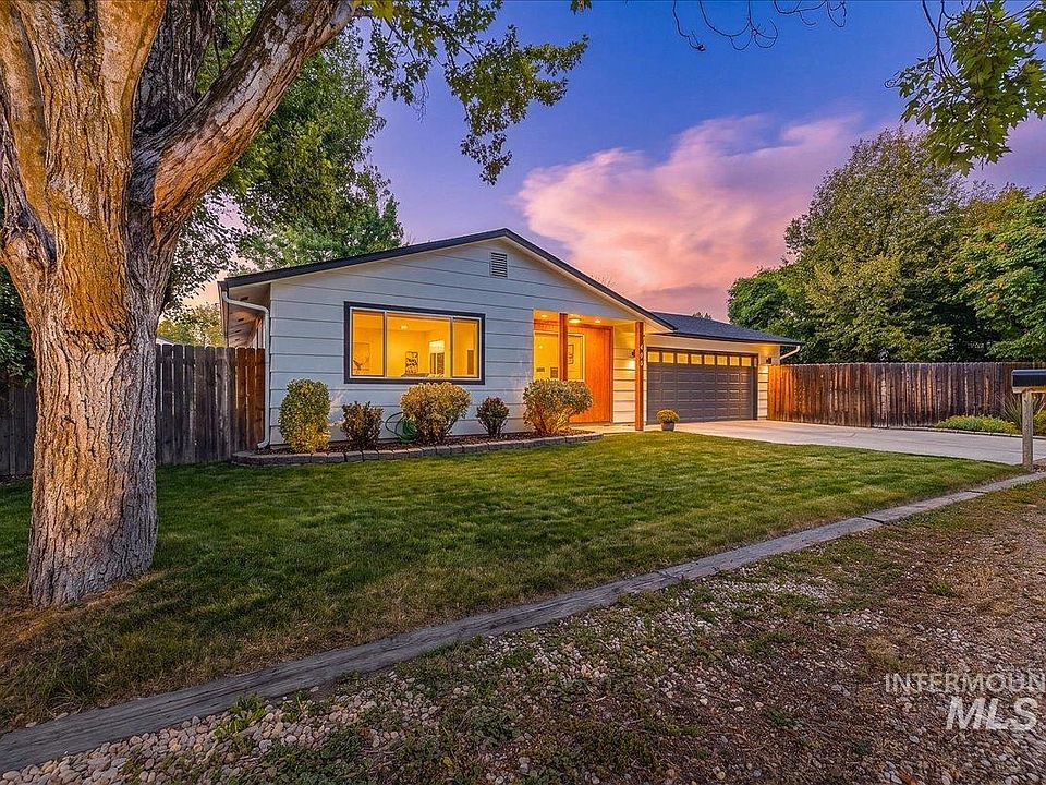 1st image of 4614 W Alamosa St