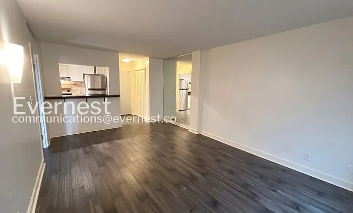 2285 Peachtree Rd NE #1105 — Photo 3