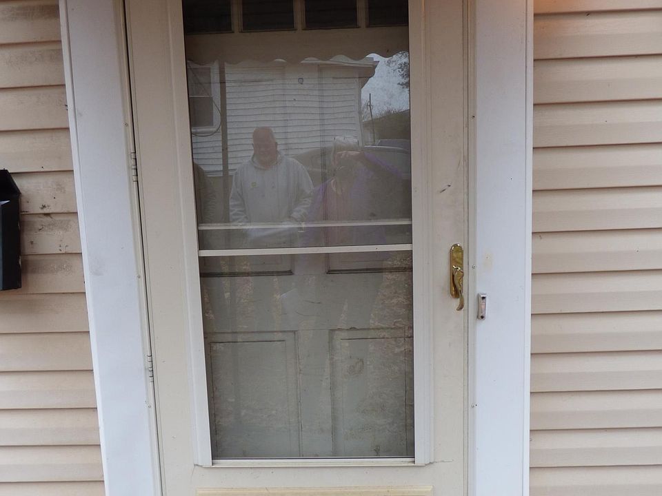 2nd image of 1744 Texas Ave #B