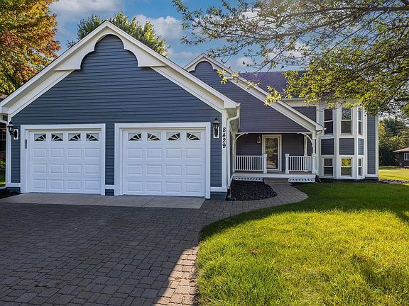 3rd image of 8429 Colton Ct