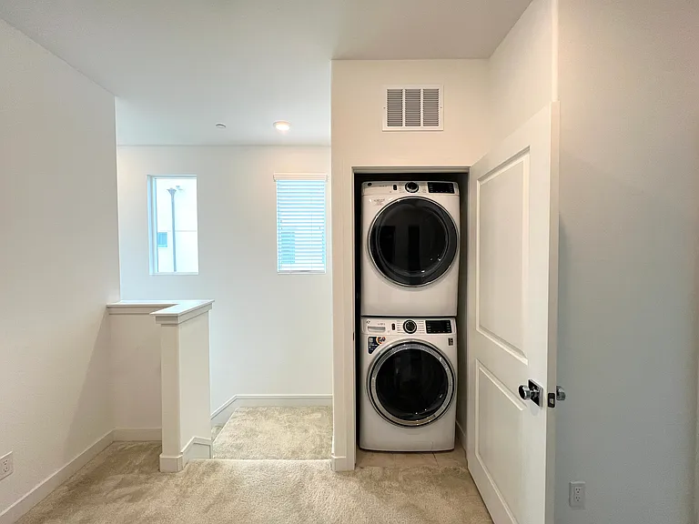 1645 W Lincoln Ave #101 — Photo 12