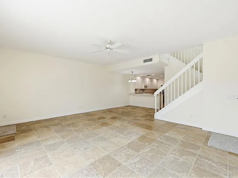 8108 Josefa Way — Photo 5