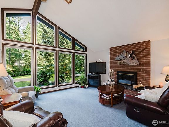 5th image of 3073 SE Misty Court