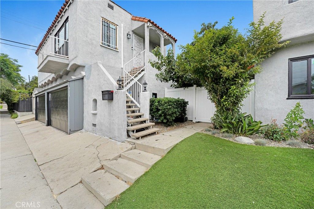 1567 S Spaulding Ave, Los Angeles, CA - View 3