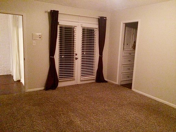 2nd image of 2019 Lakeville Dr