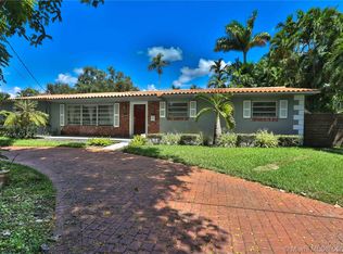 615 NE 115th St, Biscayne Park, FL 33161