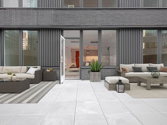 3rd image of 1 W 60th St #3C