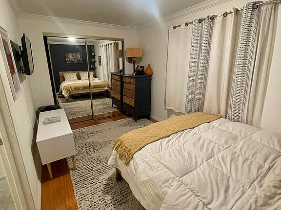 5th image of 1206 Tamarind Ave #1/2