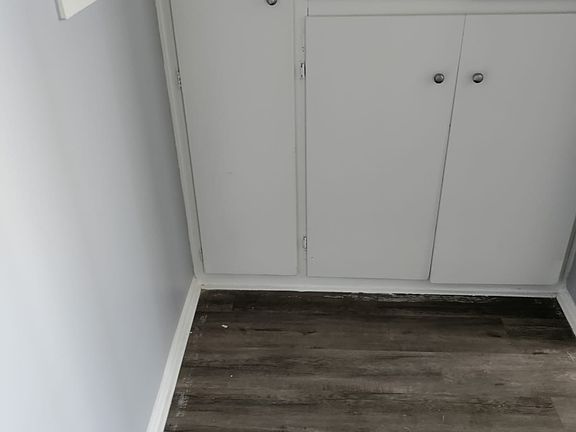 3rd image of 1765 Cedar Ave #10Q