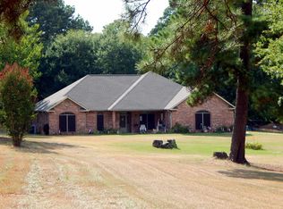 5000 Glenwood Dr, Gilmer, TX 75645