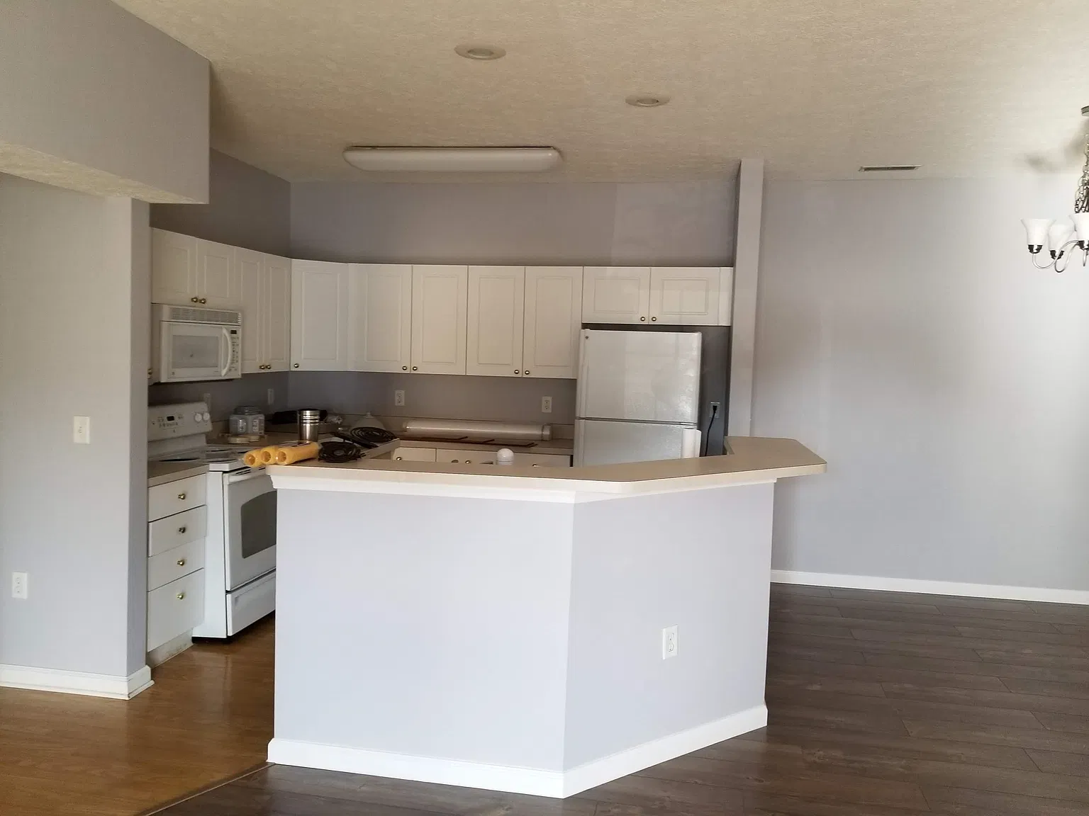 2 bed, 1250 sqft, $1,700 — Photo 3