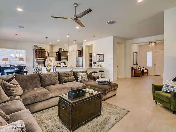 Spacious entry foyer