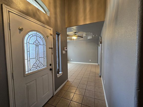 4th image of 1511 Franc Cigarroa Dr