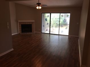 7423 Colony Cove Ln, Jacksonville, FL 32277