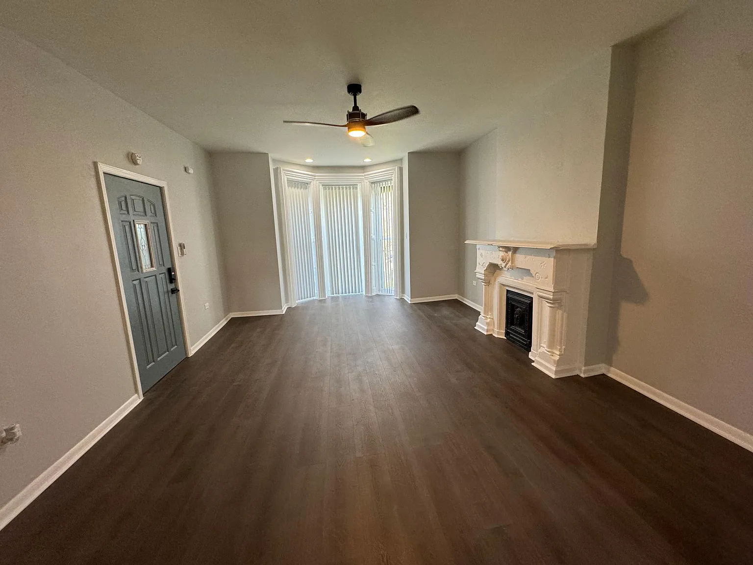 1 bed, $1,200 — Photo 2