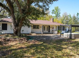 180 Grant Ln, Wewahitchka, FL 32465