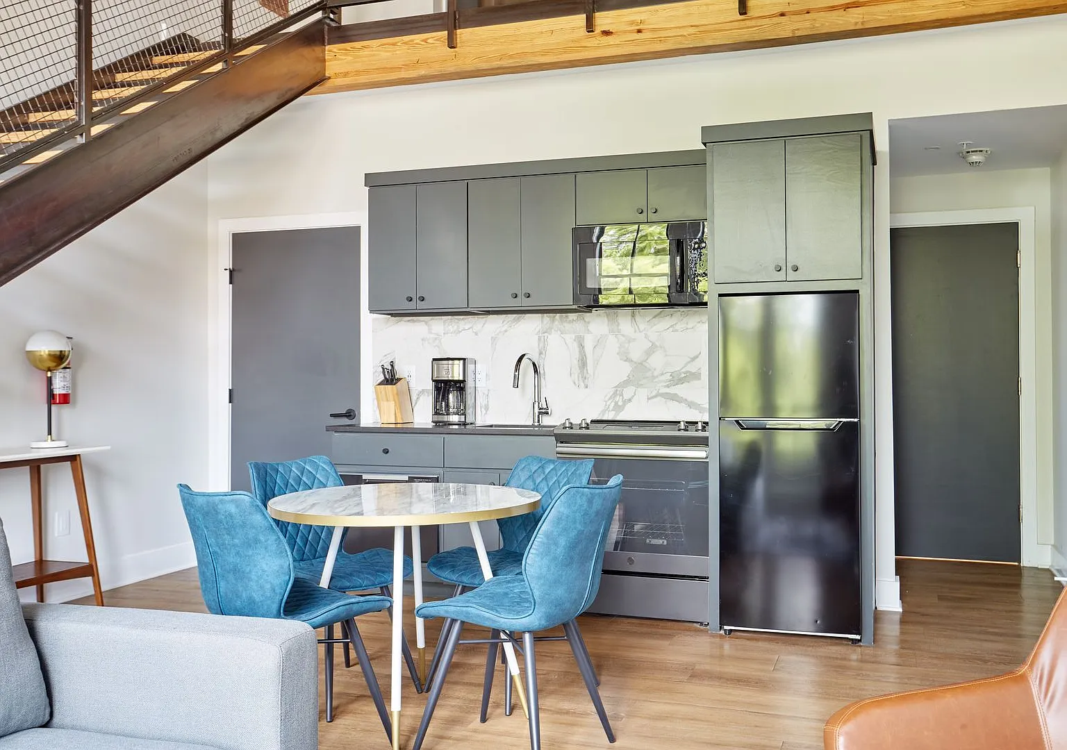 1405 South Flores Street — Photo 1
