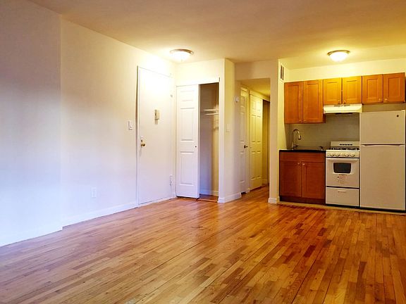 2nd image of 14202 84th Dr #654