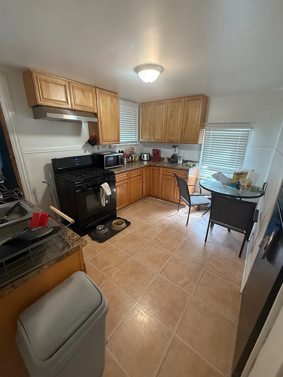 Building Photo - 69 Scottsville Rd #2