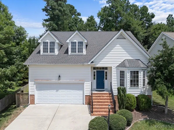 14536 Waters Shore Dr, Midlothian, VA 23112