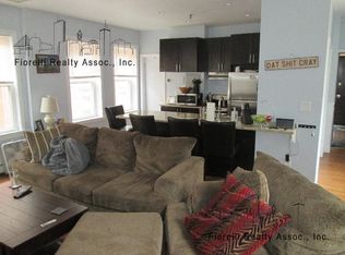 5 Baldwin Pl APT 3, Boston, MA 02113