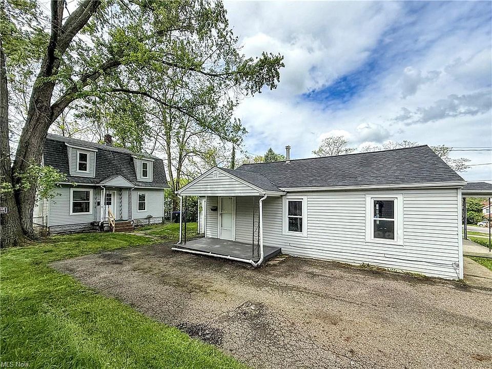 1st image of 242 Orchard Ave #242