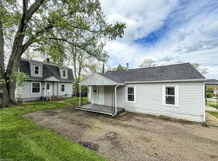 242 Orchard Ave #242, Cuyahoga Falls, OH 44221