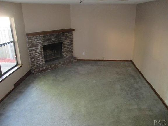 5th image of 2301 Michigan Ave #8