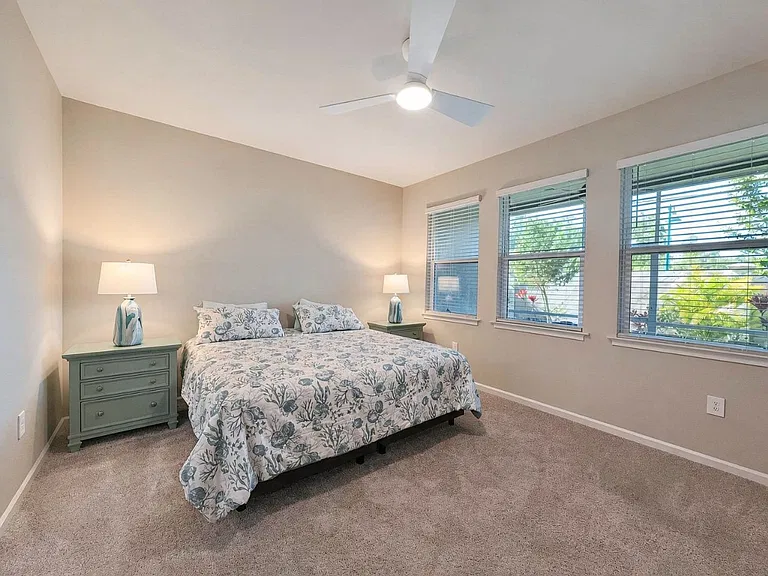 4660 Arboretum Cir #102 — Photo 16