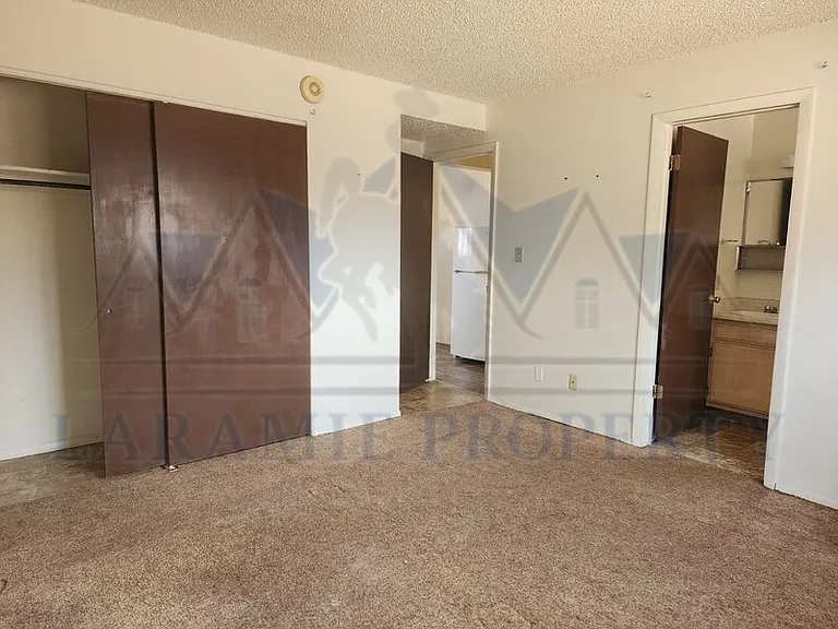 706 Downey St #30 — Photo 7