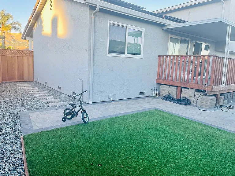 1141 Summertree Ct — Photo 22